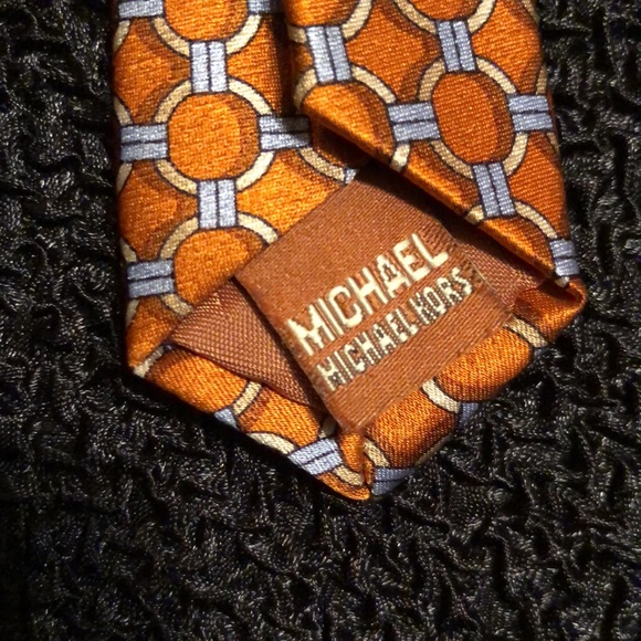 MICHAEL KORS USA Made 100% Silk Brilliant Orange Tan & Blue Graphic - Picture 14 of 16